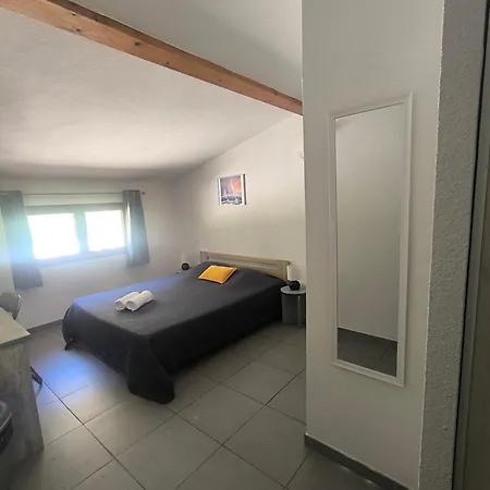 Casa Stella Pensión *